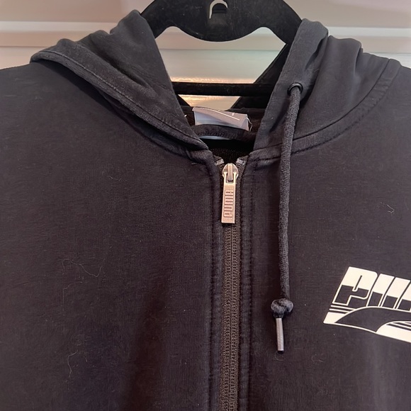 Puma Full Zippered Hoodie - Small Black - Picture 3 of 10